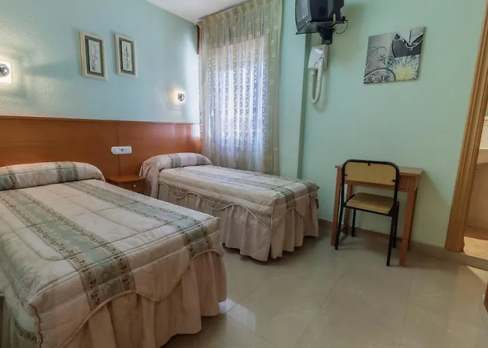 Guest house Isabel By Vivere 2*